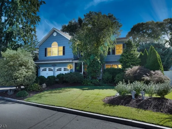 36 Starkin Rd, Edison Twp., NJ 08837