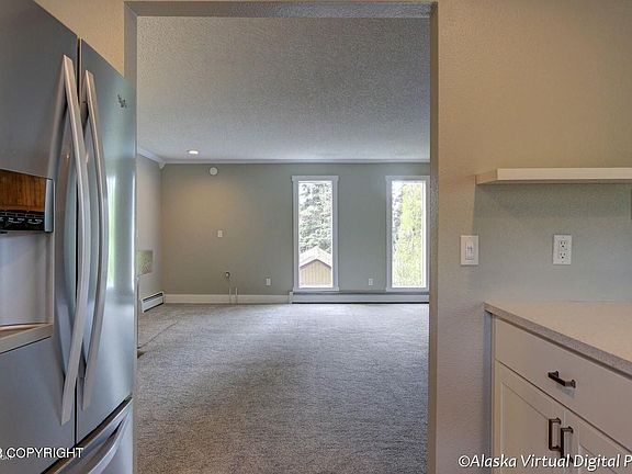 3rd image of 16935 Park Place St APT 8