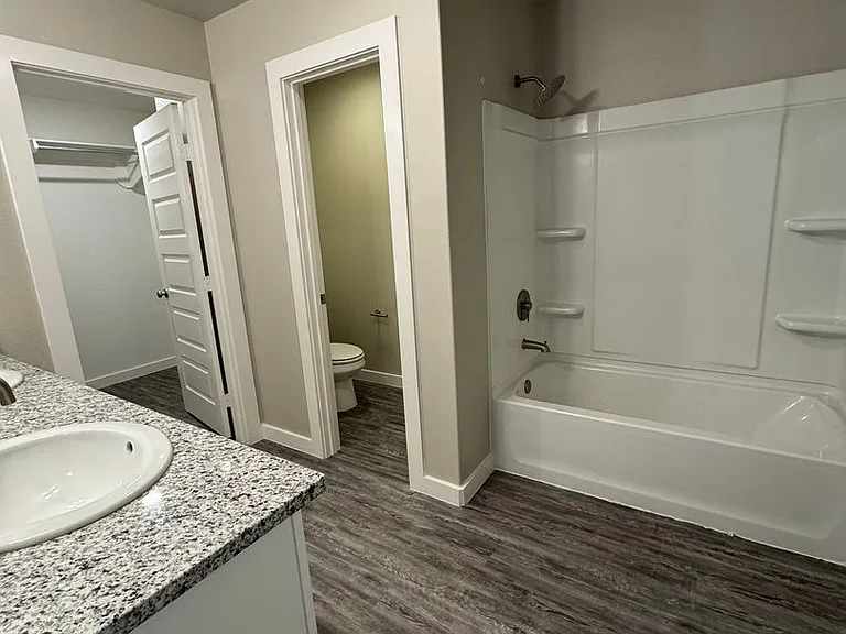 3208 Corpus Ave — Photo 5