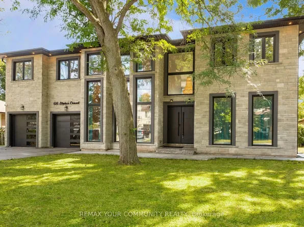 606 Stephens Cres, Oakville, ON L6K 1Y3