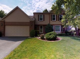 2618 N Drury Ln, Arlington Heights, IL 60004