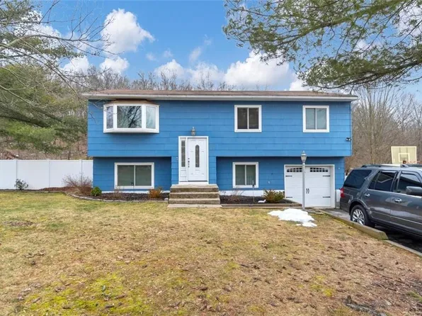 20 Capital Drive, Washingtonville, NY 10992