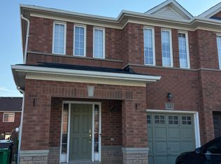 14 Thornbush Blvd, Brampton, ON L7A 0K5
