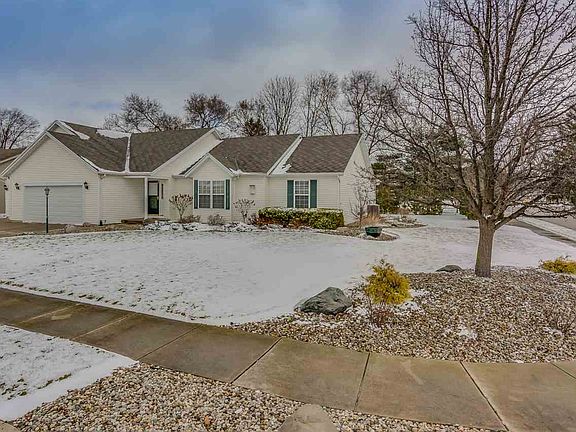 4th image of 500 Shepherds Cove Dr