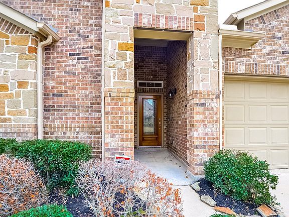 2nd image of 21722 Venture Park Dr