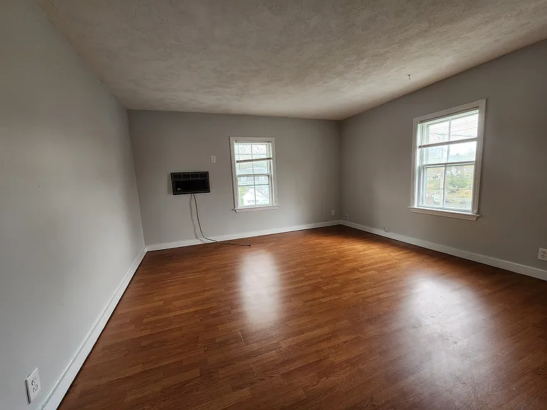 87 Freeman St #2 — Photo 19