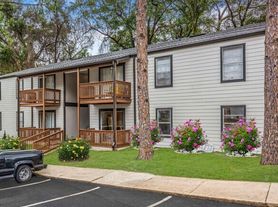 Heritage Oaks @ Wakefield (Promotion!)