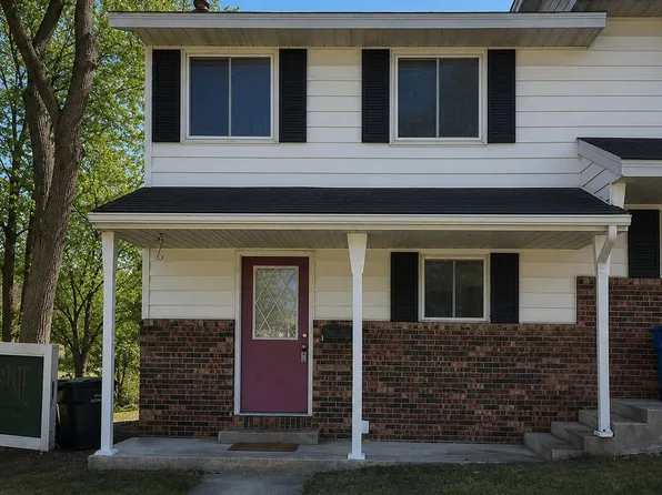 1369 Creek Dr APT A, Muskegon, MI 49441