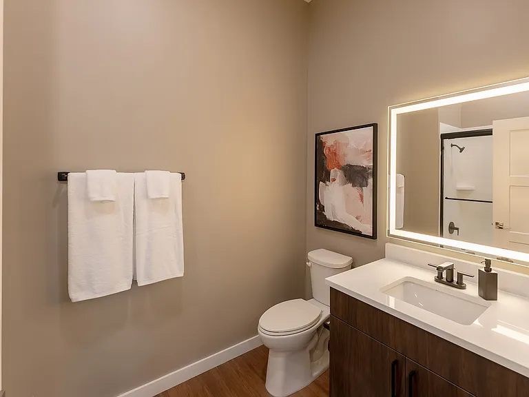 1364 E Battlefield Rd — Photo 212