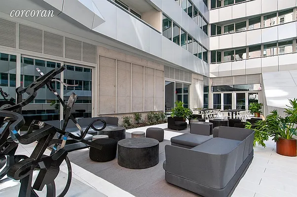 Rented by Corcoran | media 15