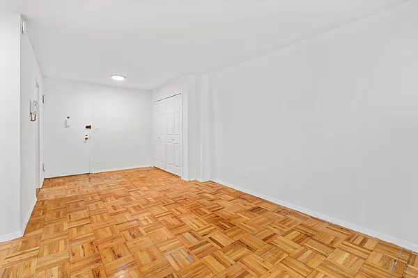 Rented by GoodRock Realty | media 19