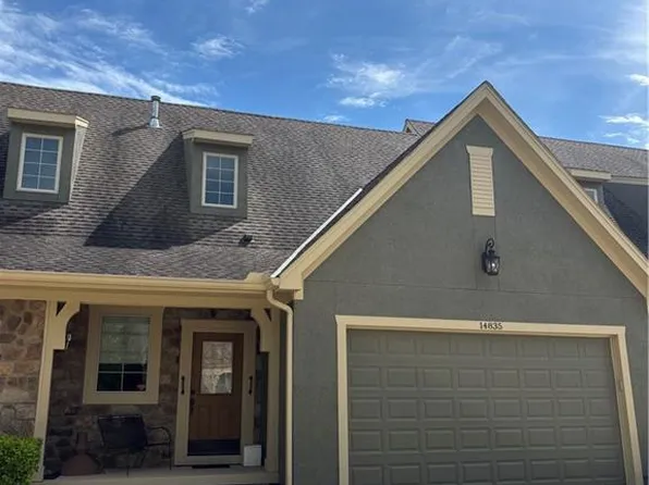 14835 Meadow Ln, Leawood, KS 66224