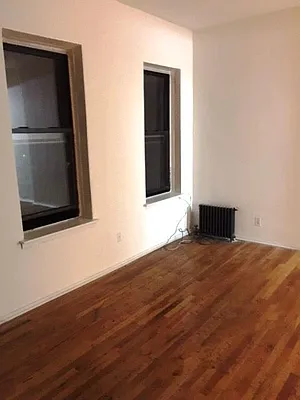 Rented by Lucien Perry | media 15