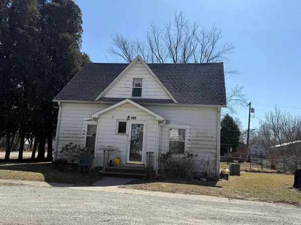 313 E Aurora St, Kewanna, IN 46939