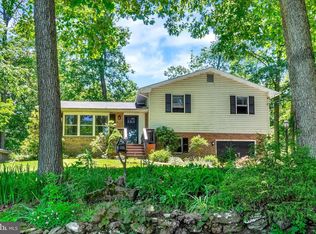 250 Steinfelt Rd, Red Lion, PA 17356