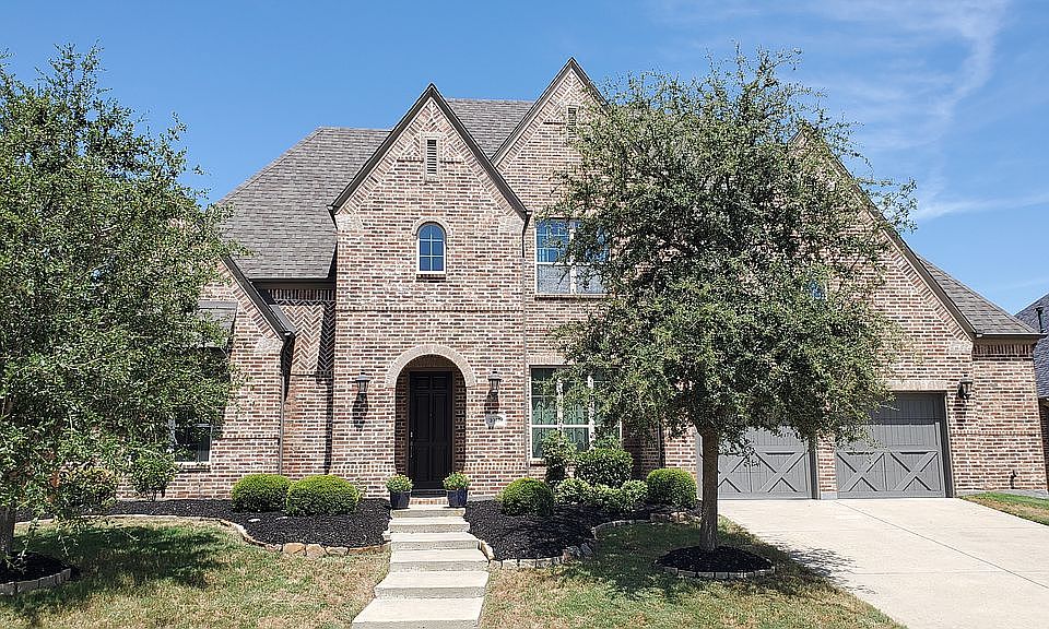 1st image of 1017 Hazel Dr