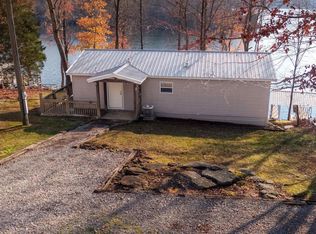 2370 Egyptian Hills Dr, Creal Springs, IL 62922