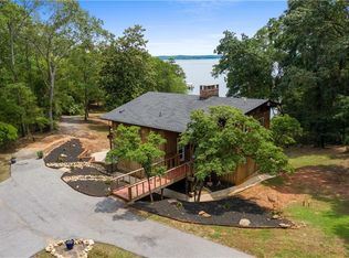 130 Keowee Club Rd, Townville, SC 29689