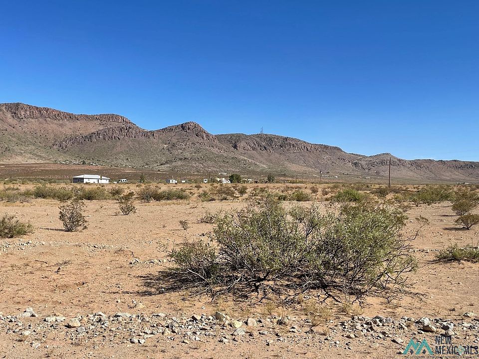 1st image of Tierra Rd SE