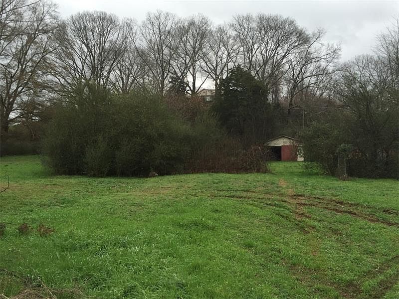 1st image of 110 Dogwood Dr