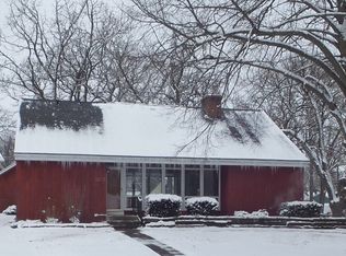 3202 Golfview Rd, McHenry, IL 60050