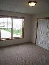 5th image of 2364 Vierling Dr E