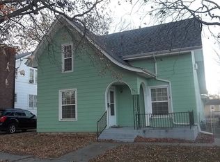 301 S Lafayette Ave, Chanute, KS 66720