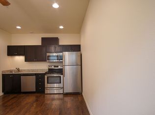 610 SE Spokane St #6, Portland, OR 97202
