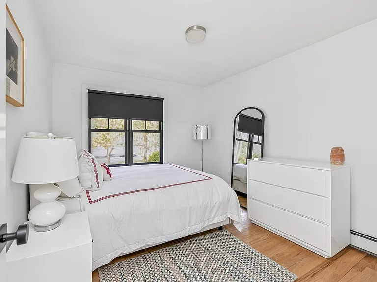 24 Lilla Ln — Photo 15