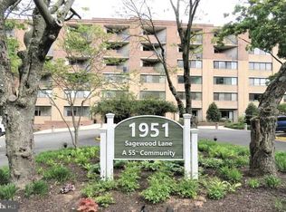 1951 Sagewood Ln APT 218, Reston, VA 20191