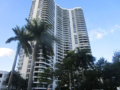 3530 Mystic Pointe Dr #702, Aventura, FL, 33180
