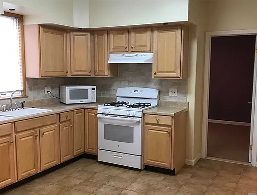 Rented by Douglas Elliman | media 3