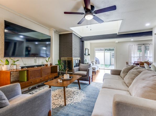 Home for Sale in Garland TX