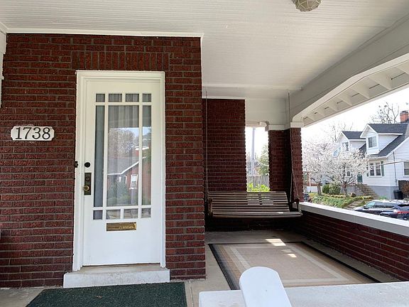 2nd image of 1738 Fernwood Ave