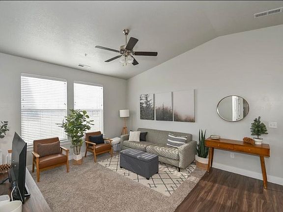 2nd image of 3723 West 2280 North #C302