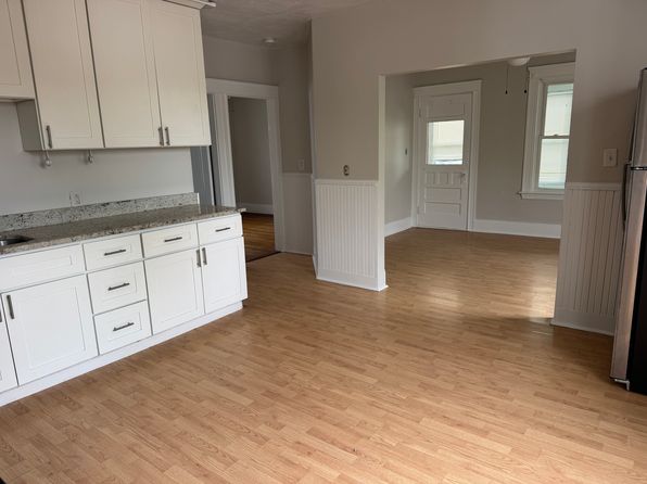 79 Hebert Ave Floor 2