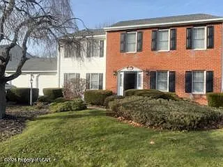 107 Eastview Cir photo 1