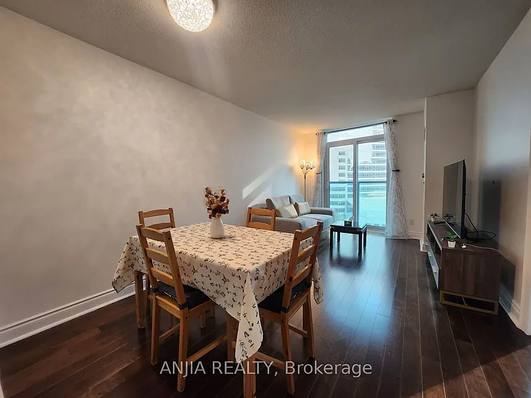 25 Greenview Ave #1024 — Photo 11