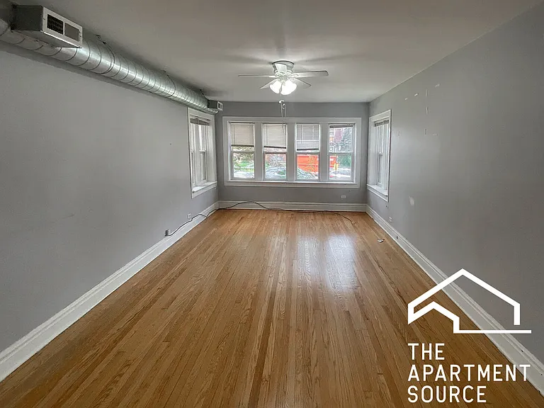 3018 N Karlov Ave #1 — Photo 2