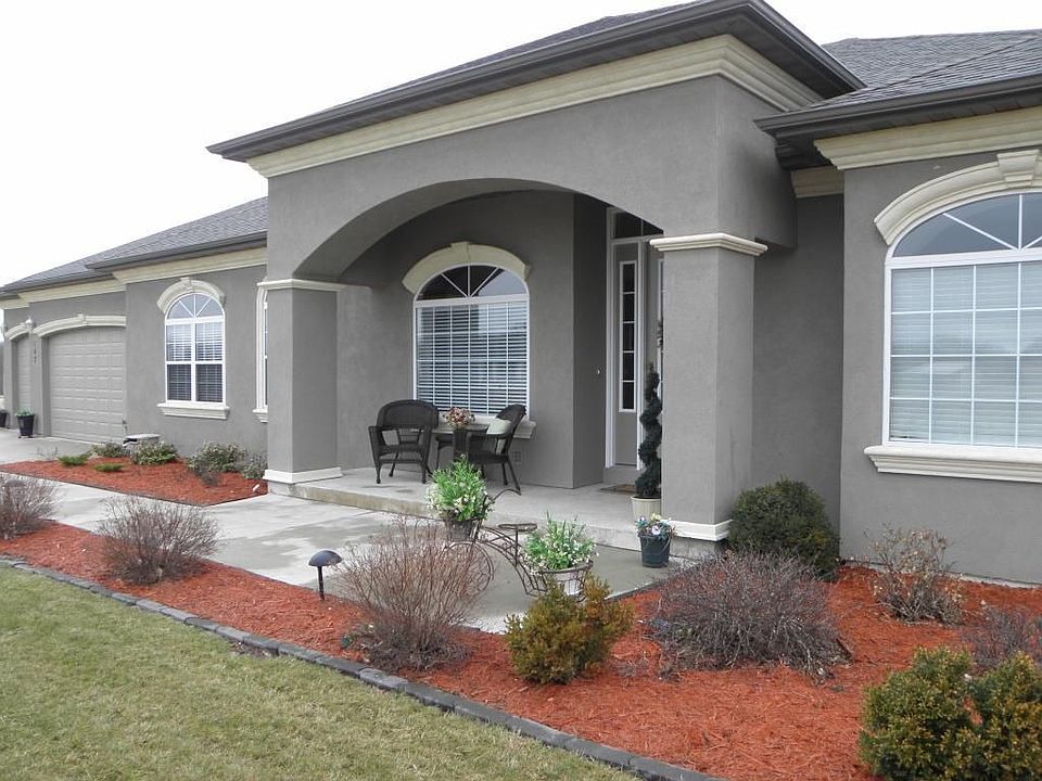 1st image of 107 Marco Dr