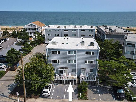 4th image of 36B Atlantic Ave