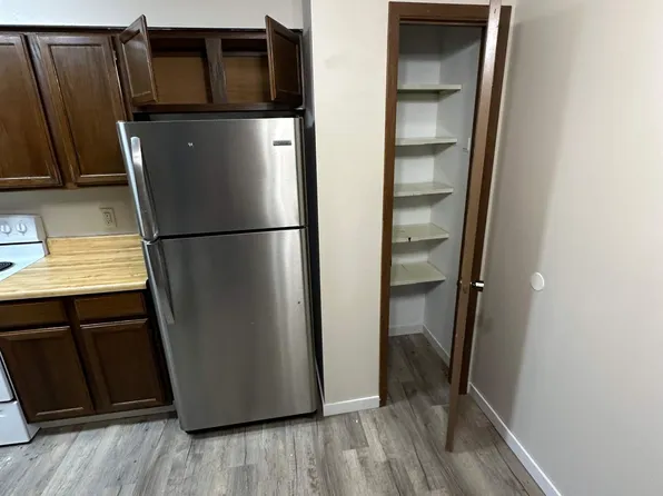 Boone 12-Unit (Avon View)