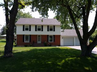 4N141 Verrill Ave, Addison, IL 60101