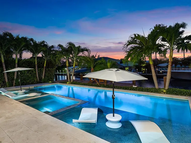 Enjoy the best of Fort Lauderdale.