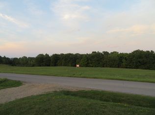 10 Knotty Pine Way, Westport, NY 12993