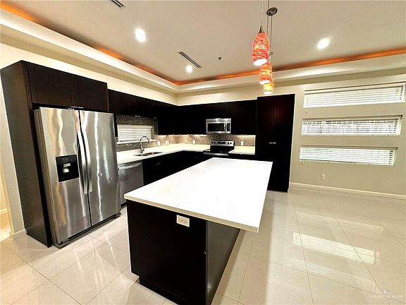 5th image of 3006 S L Ln APT 4