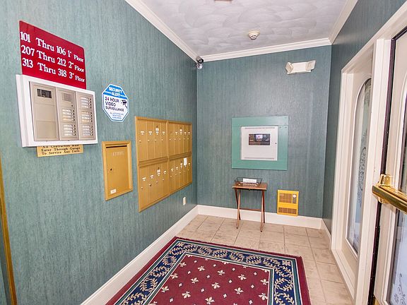 4th image of 4825 Glen Ivy Ln SW APT 212
