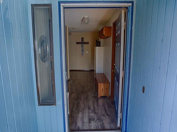 2nd image of 806 NW 116th Cir