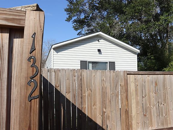 2nd image of 132 Kiowa Ct