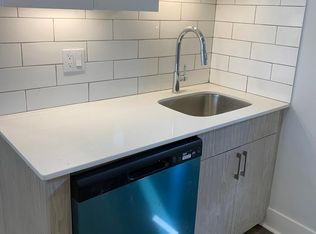 59 Queensberry St #6, Boston, MA 02215